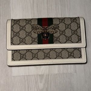 Gucci Queen Margaret Bee Crossbody Bag
